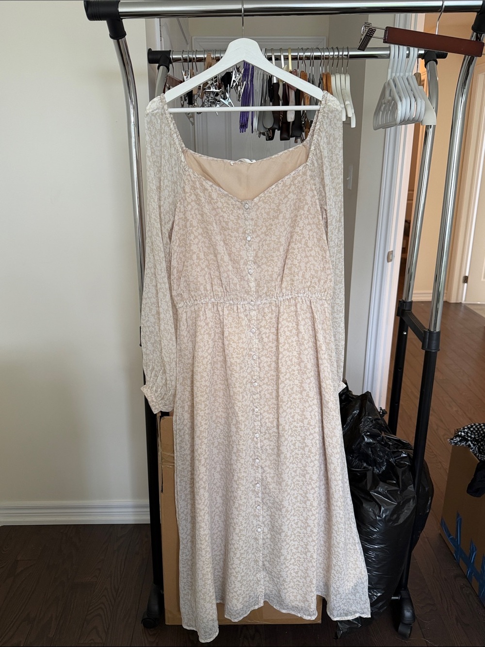 OAK + FORT Cream Floral Button-Front Long Sleeve Dress